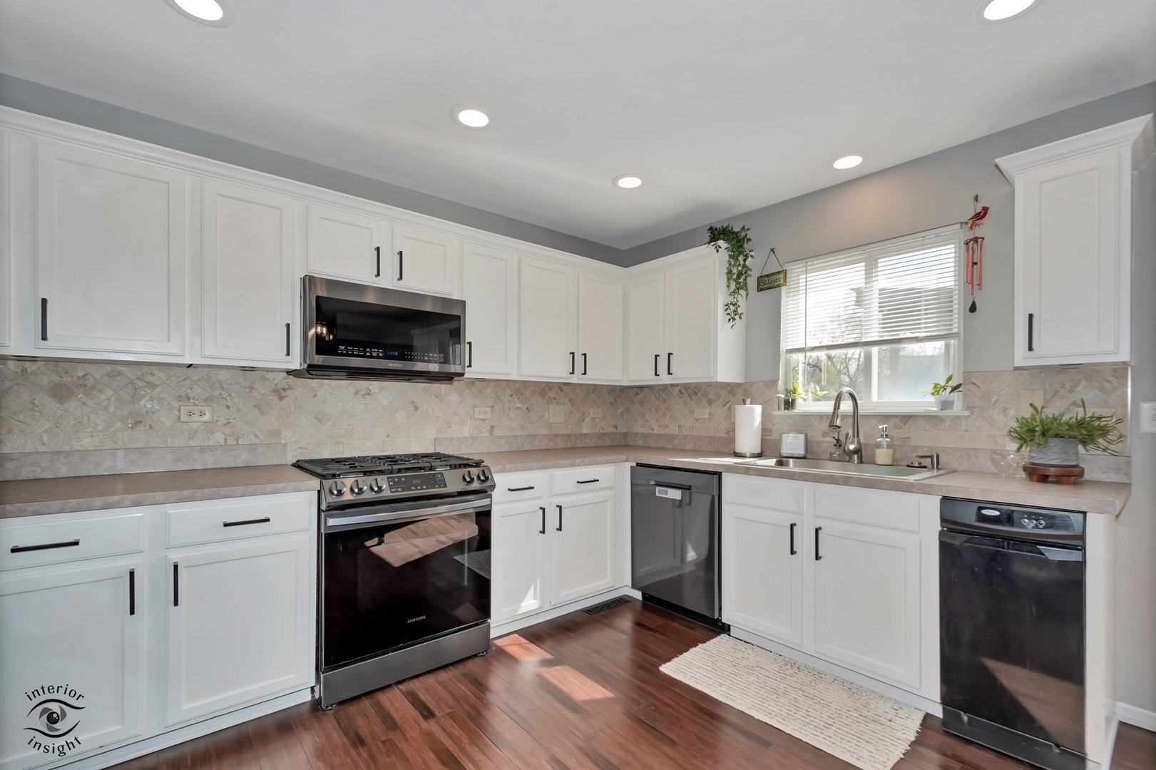 1066 N 129th Infantry Drive, Joliet, IL 60435