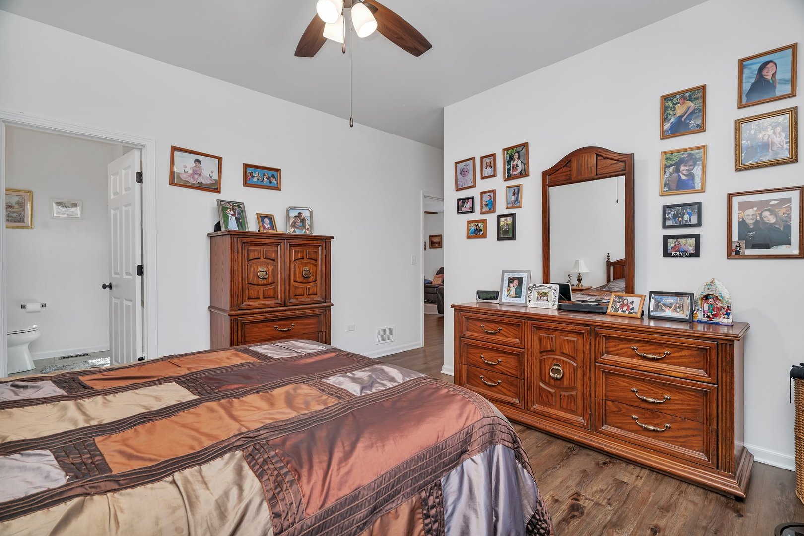 25626 S Geraldine Court, Channahon, IL 60410