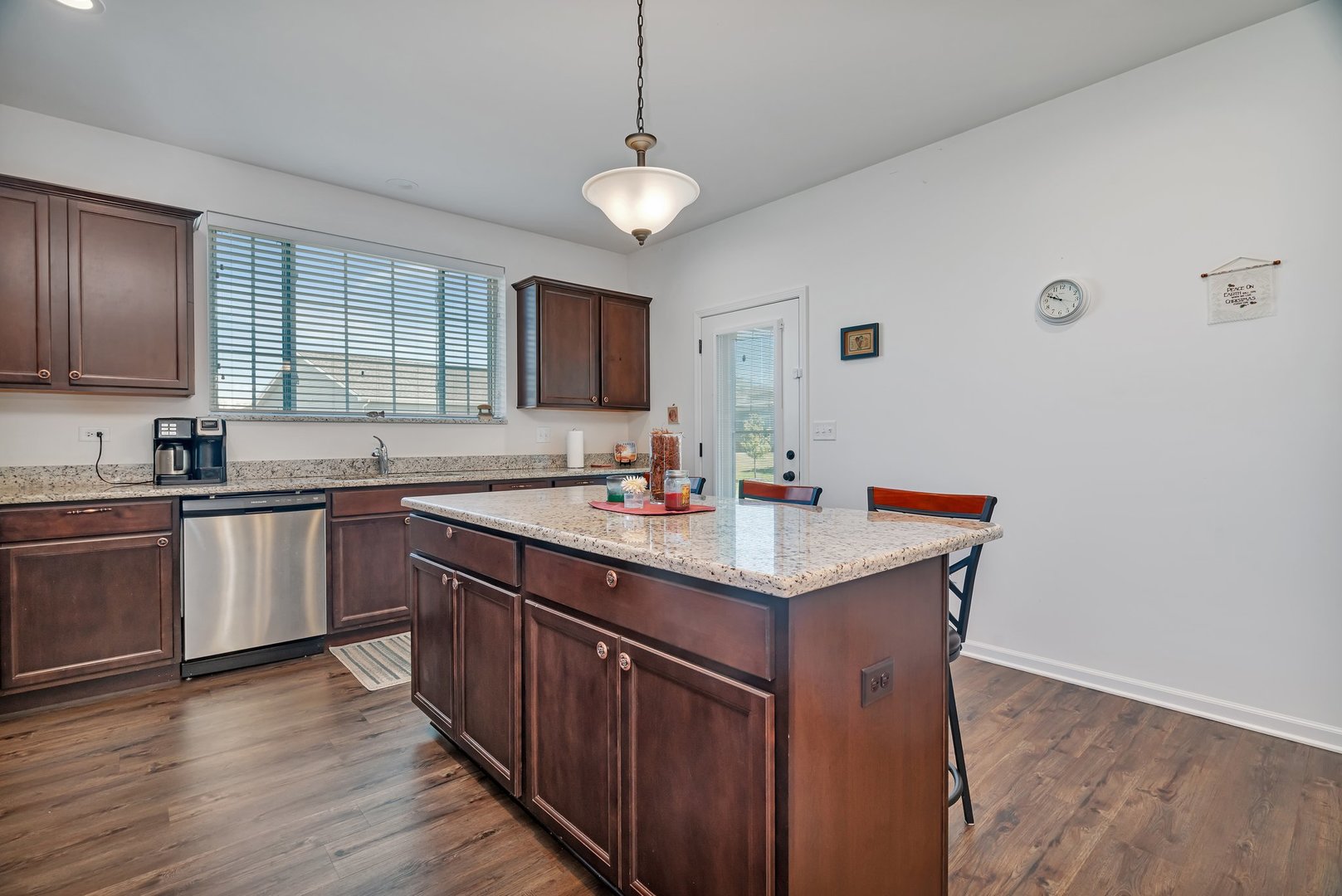 25626 S Geraldine Court, Channahon, IL 60410