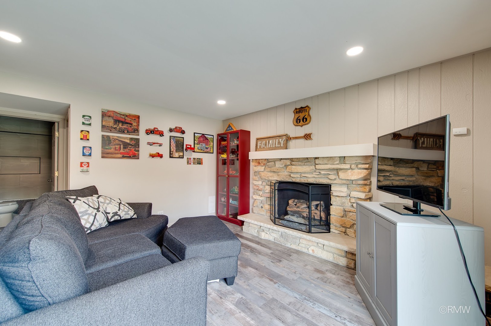 162 Braintree Drive, Bloomingdale, IL 60108