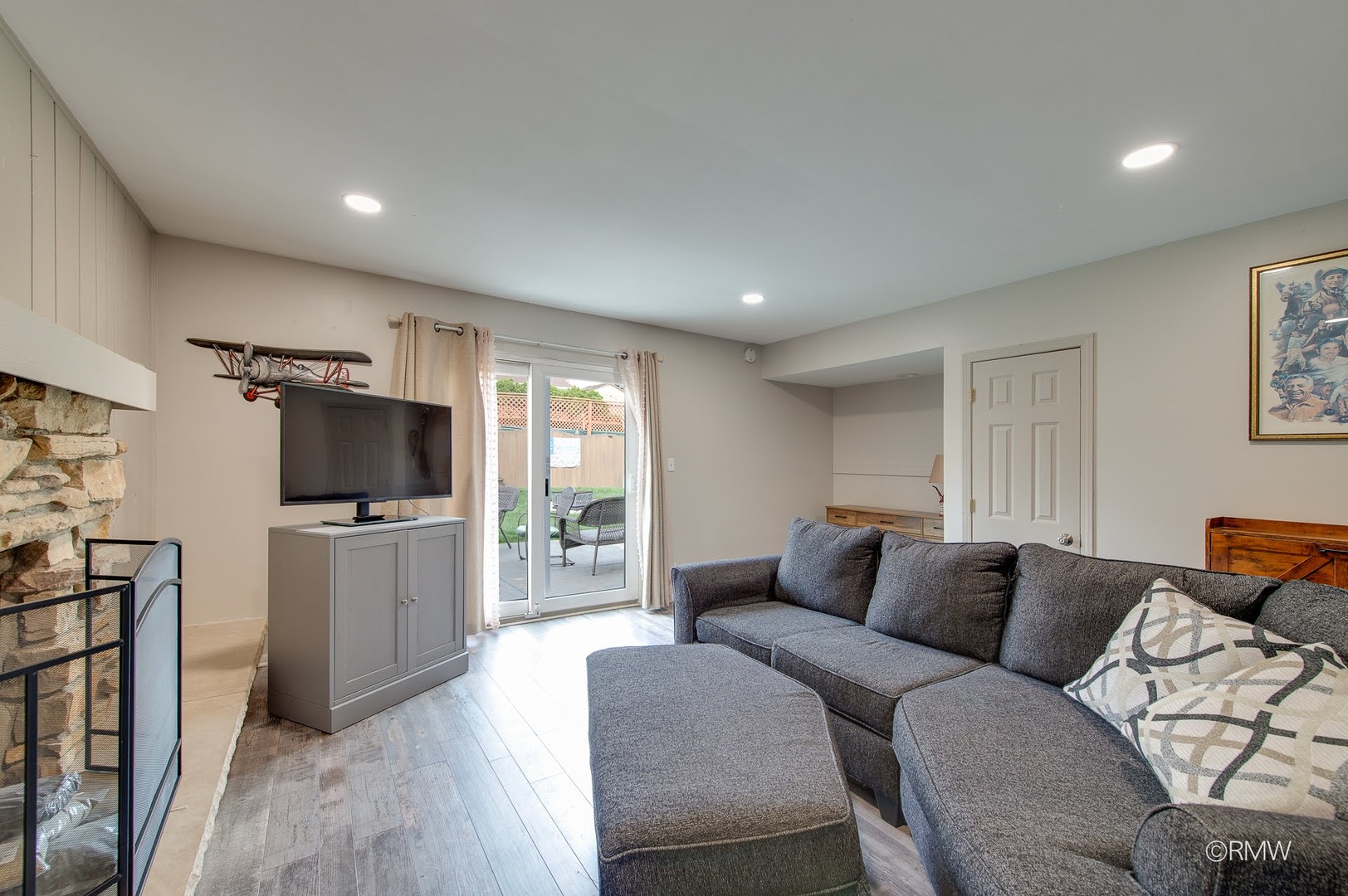 162 Braintree Drive, Bloomingdale, IL 60108