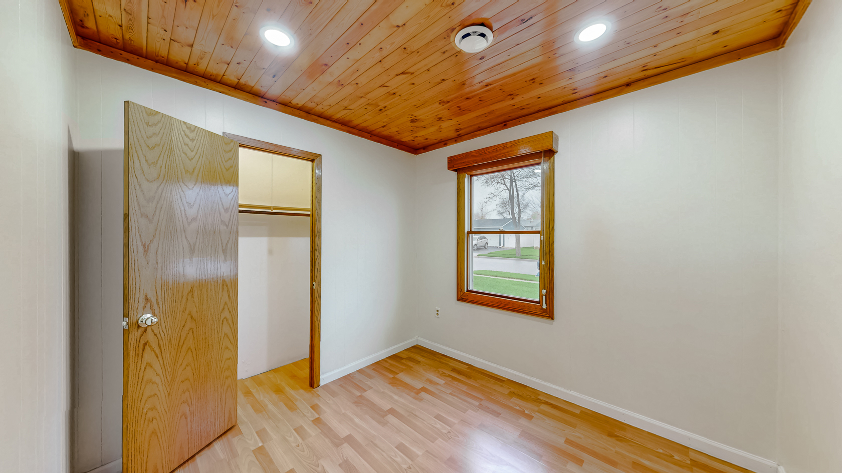 331 Fairfax Avenue, Romeoville, IL 60446