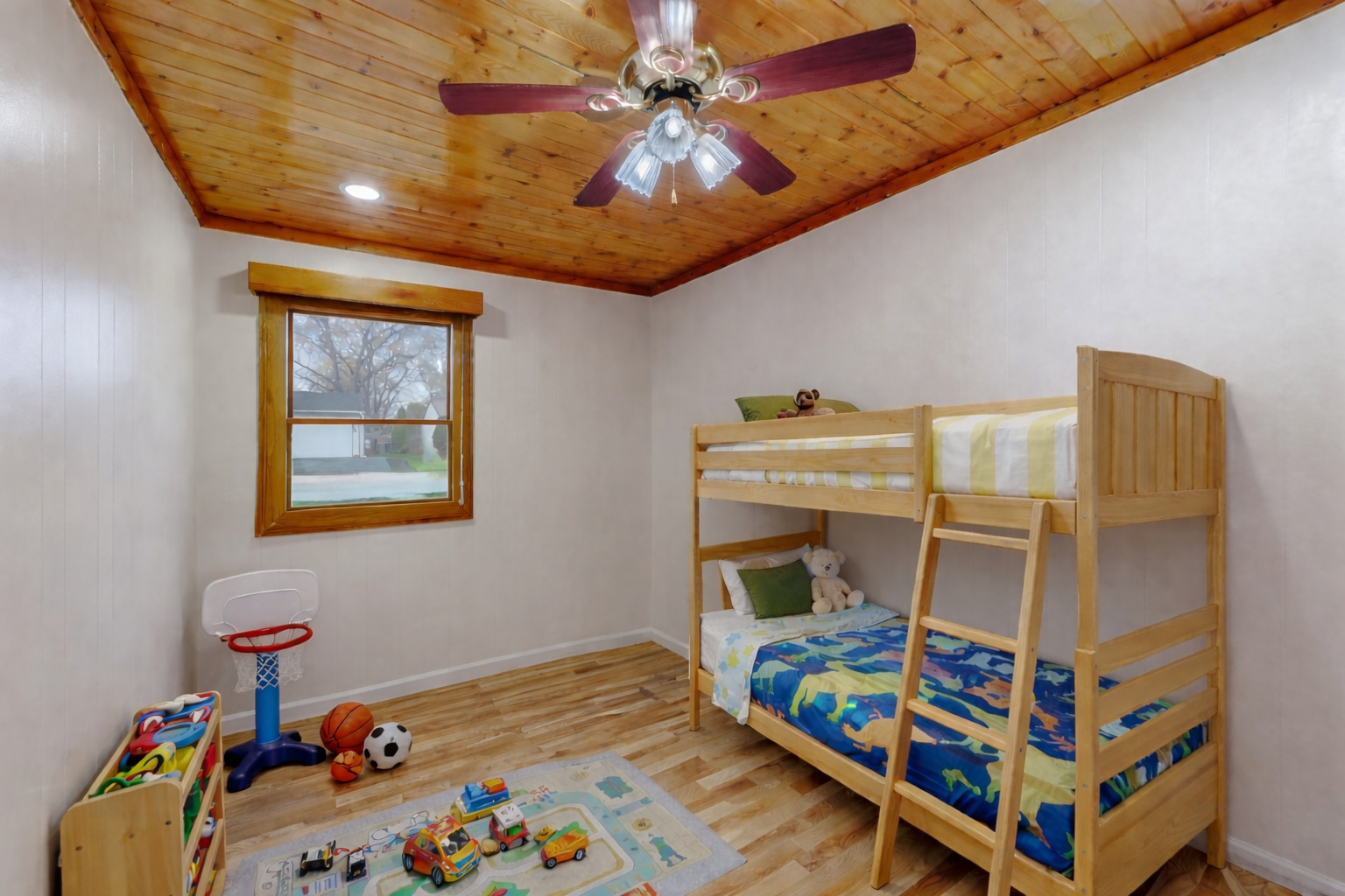 331 Fairfax Avenue, Romeoville, IL 60446