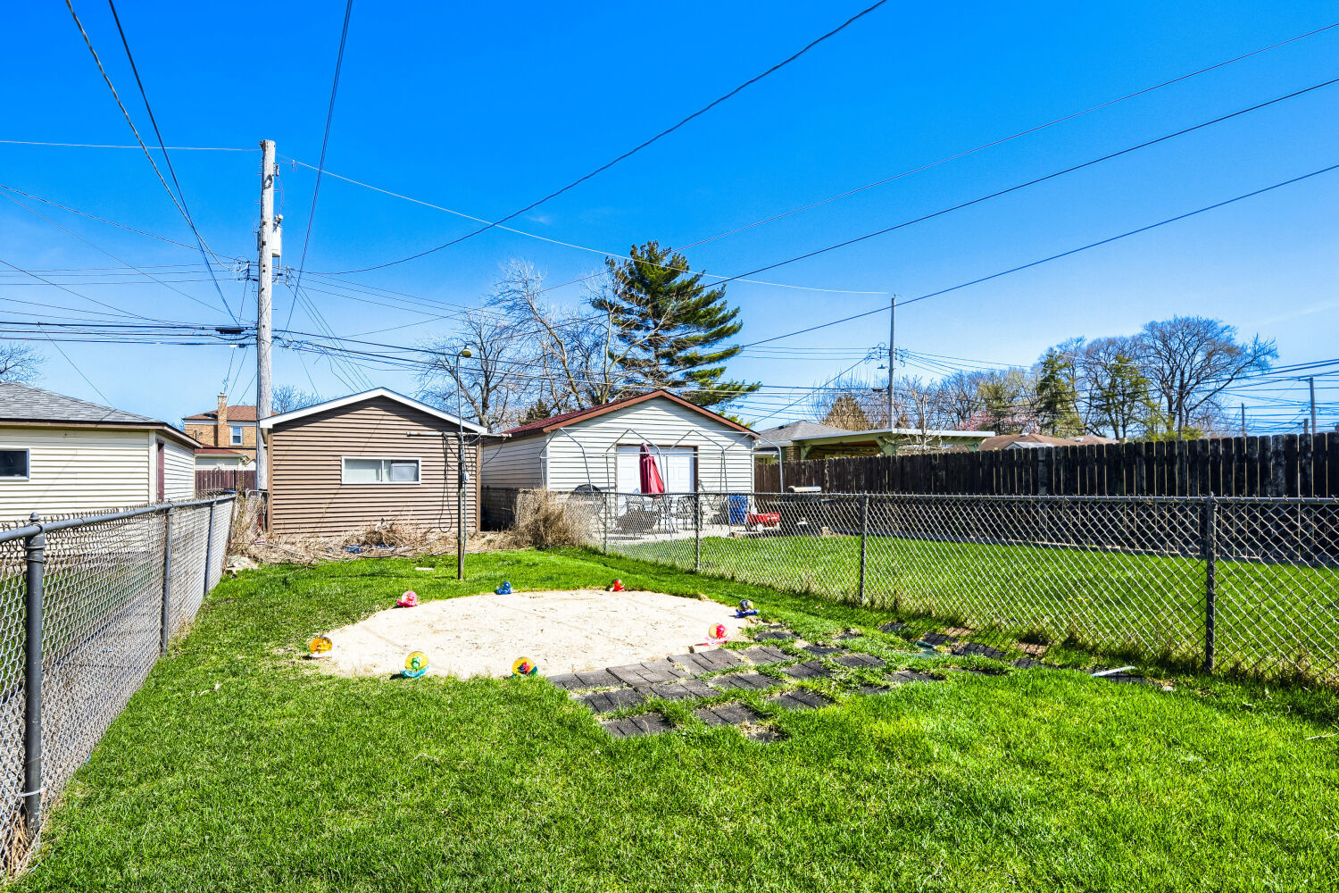 6361 S Lockwood Avenue, Chicago, IL 60638