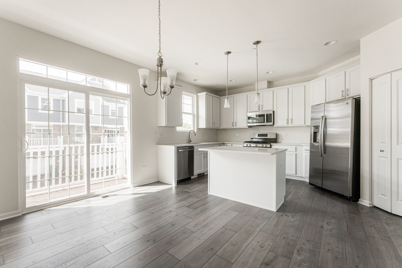 1944 Kingsley Circle, Northbrook, IL 60062