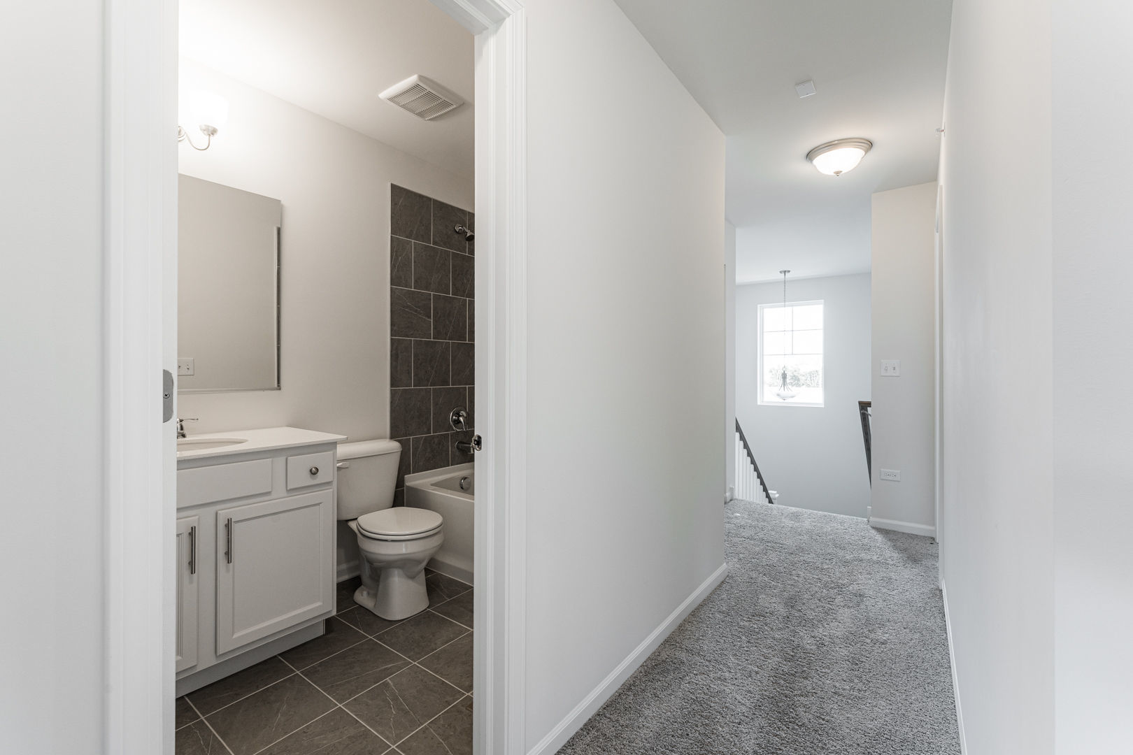 1944 Kingsley Circle, Northbrook, IL 60062