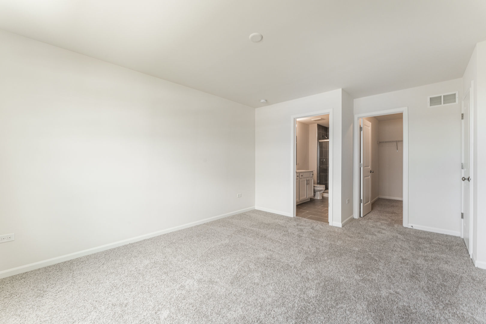 1944 Kingsley Circle, Northbrook, IL 60062