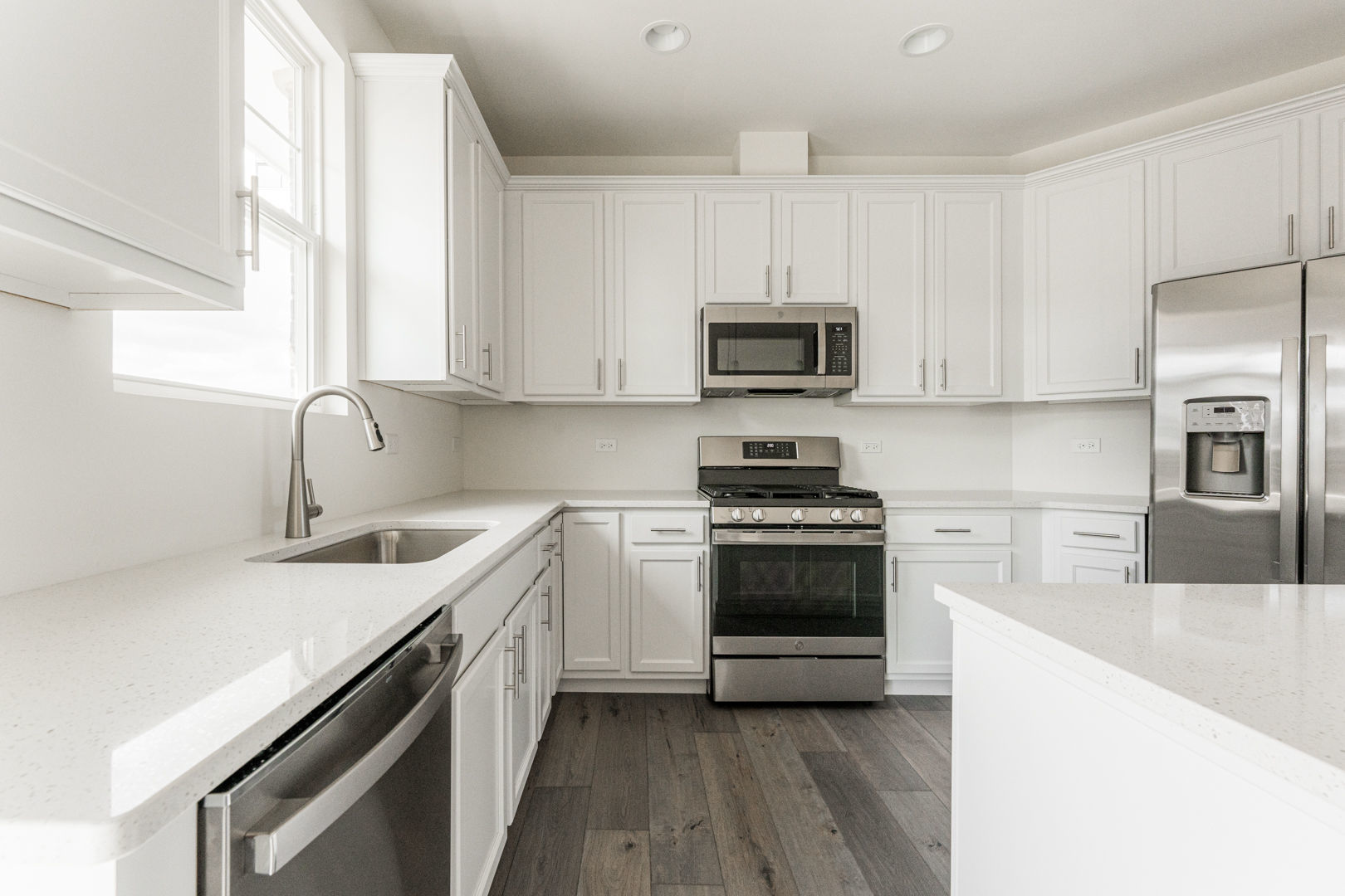 1944 Kingsley Circle, Northbrook, IL 60062