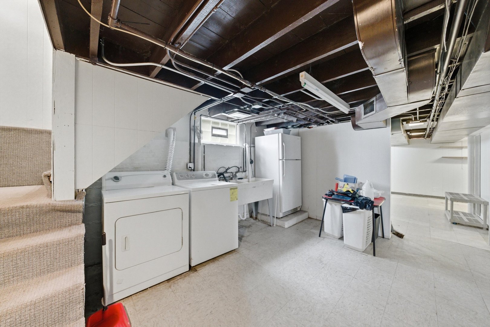 211 Waltham Street, Calumet City, IL 60409