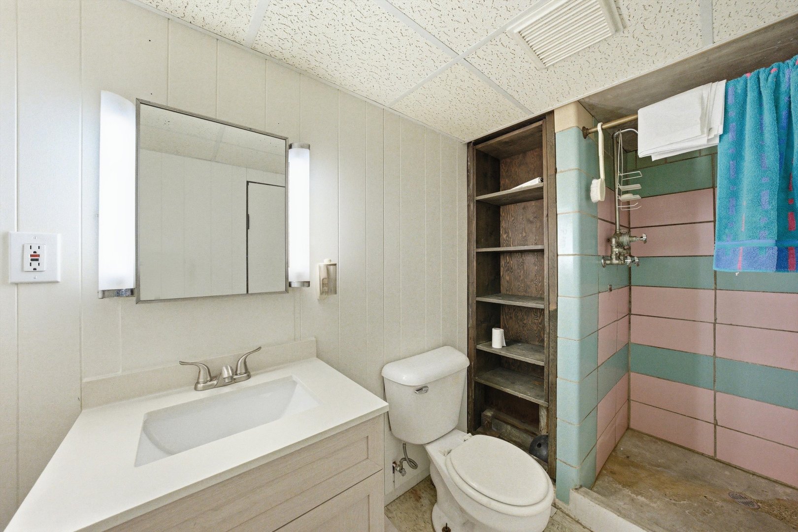 211 Waltham Street, Calumet City, IL 60409