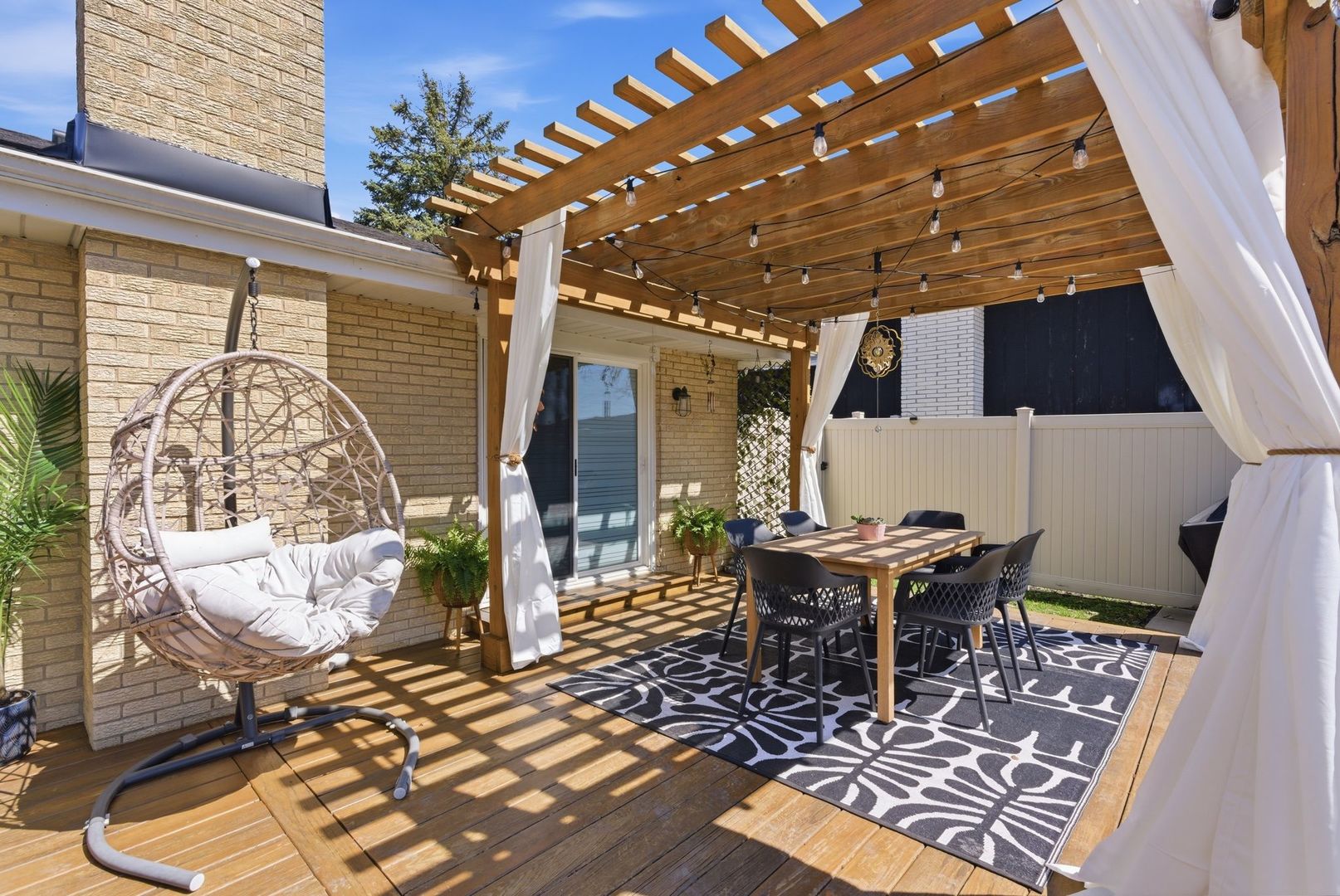 7741 Sycamore Drive, Orland Park, IL 60462