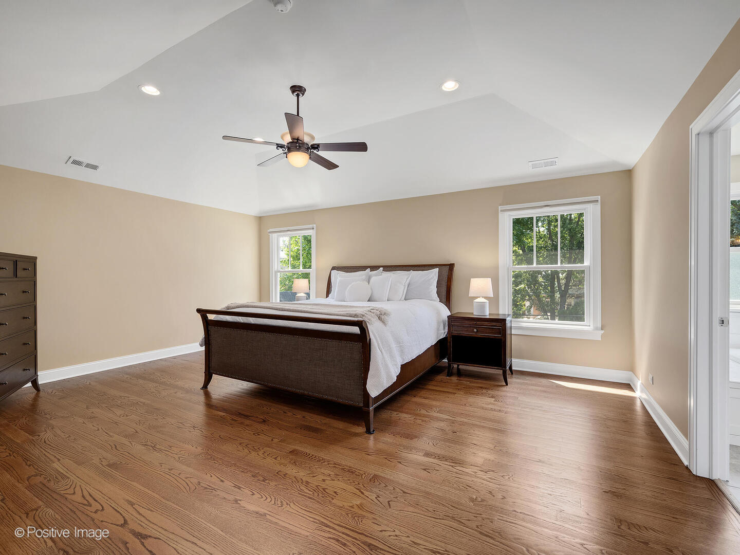 610 S WASHINGTON Street, Elmhurst, IL 60126