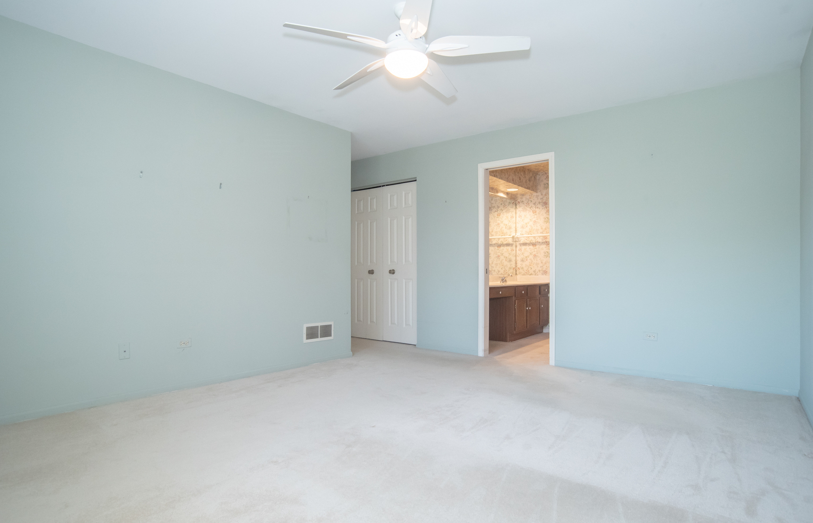 538 Banyon Lane #D, La Grange, IL 60525