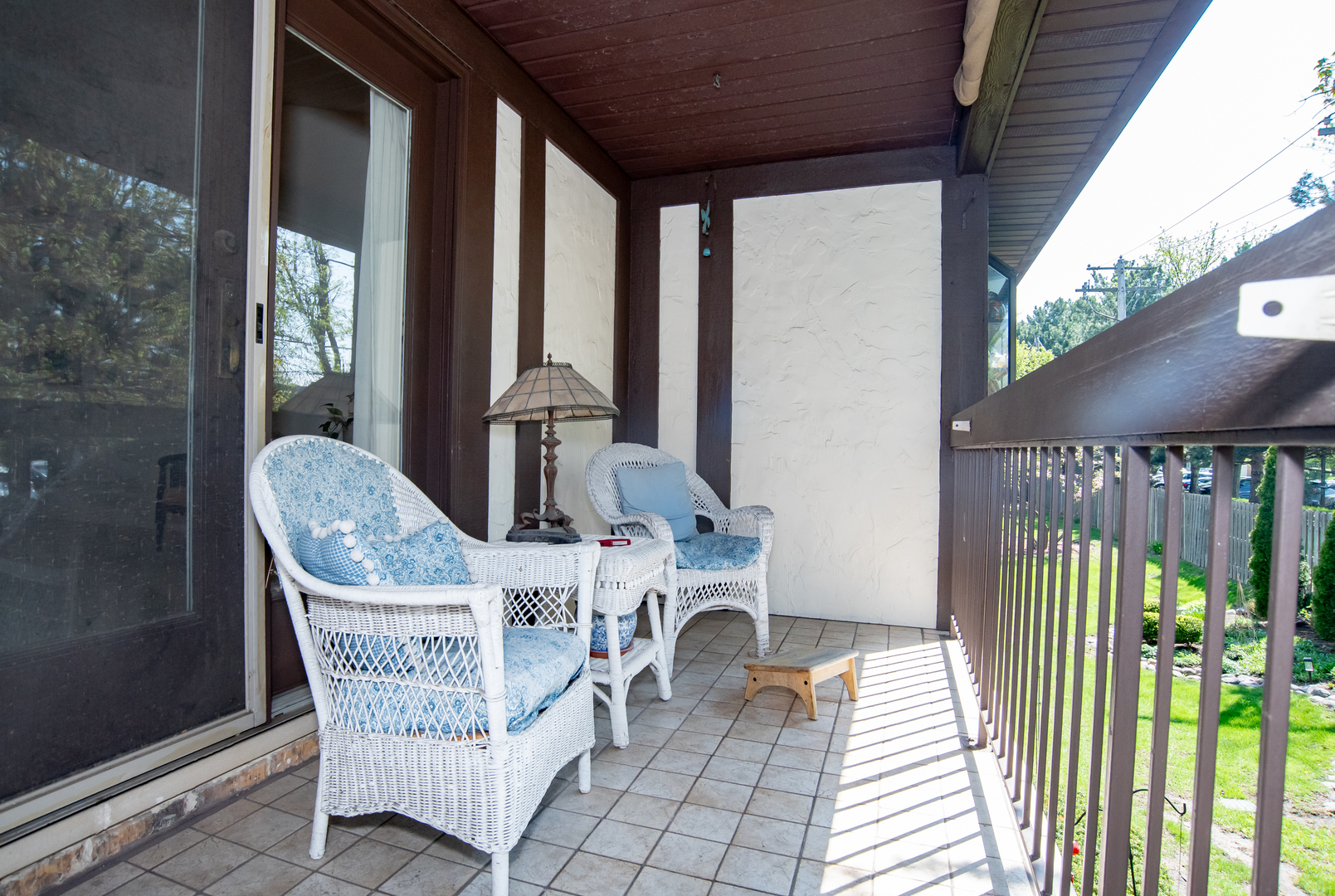 538 Banyon Lane #D, La Grange, IL 60525