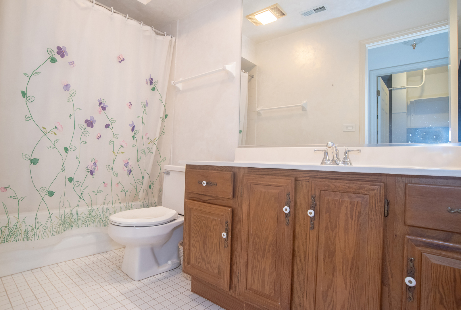 538 Banyon Lane #D, La Grange, IL 60525