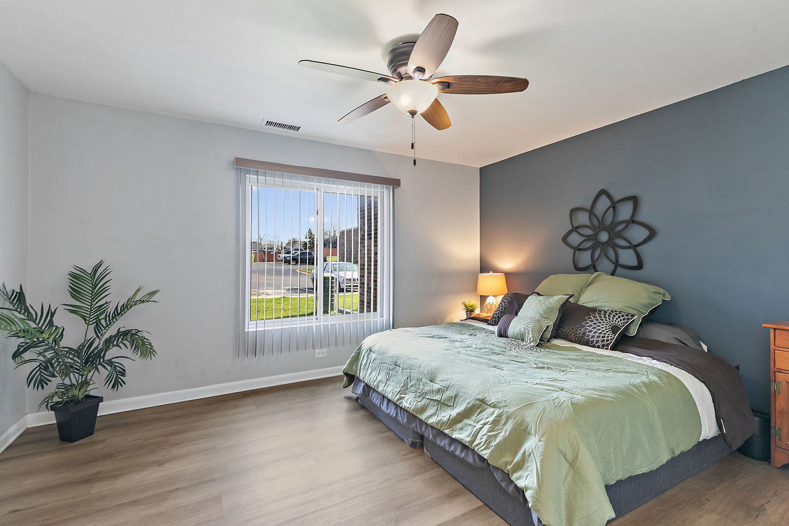 112 Mullingar Court #1A, Schaumburg, IL 60193