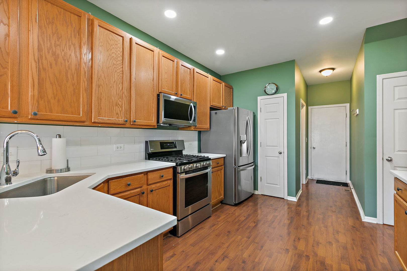 535 Telluride Drive, Gilberts, IL 60136