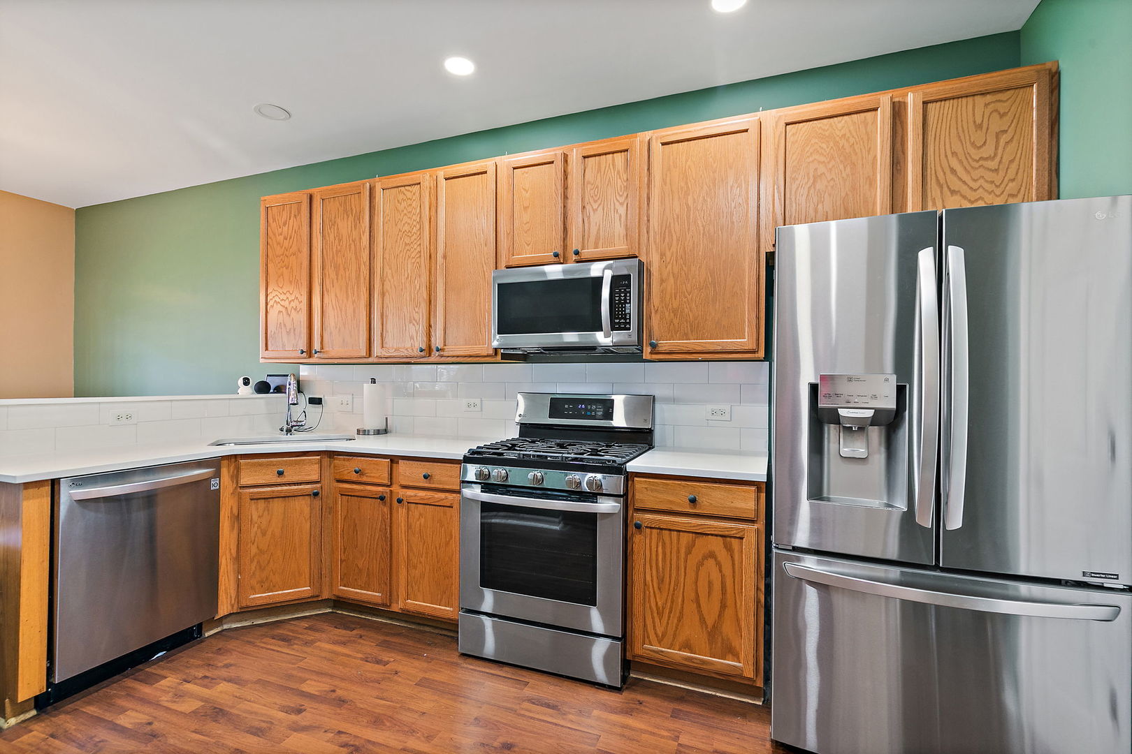 535 Telluride Drive, Gilberts, IL 60136