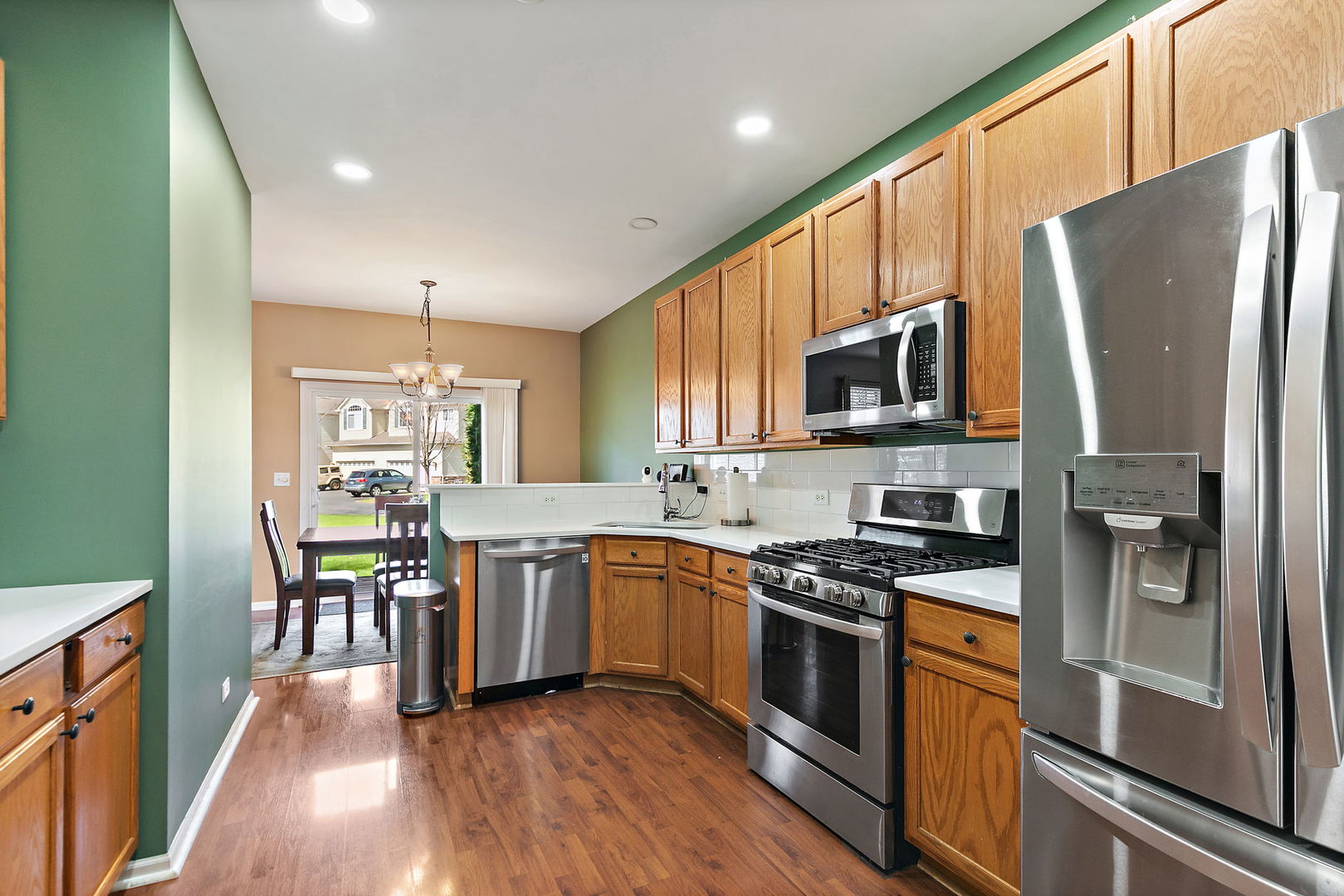 535 Telluride Drive, Gilberts, IL 60136