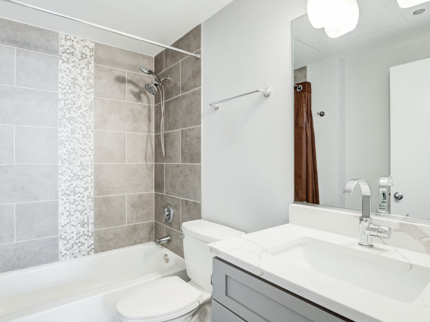 208 W Washington Street #1605, Chicago, IL 60606