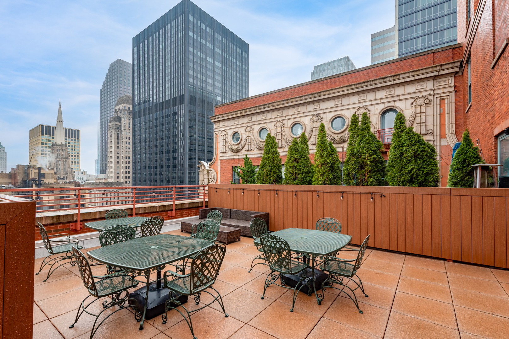 208 W Washington Street #1605, Chicago, IL 60606