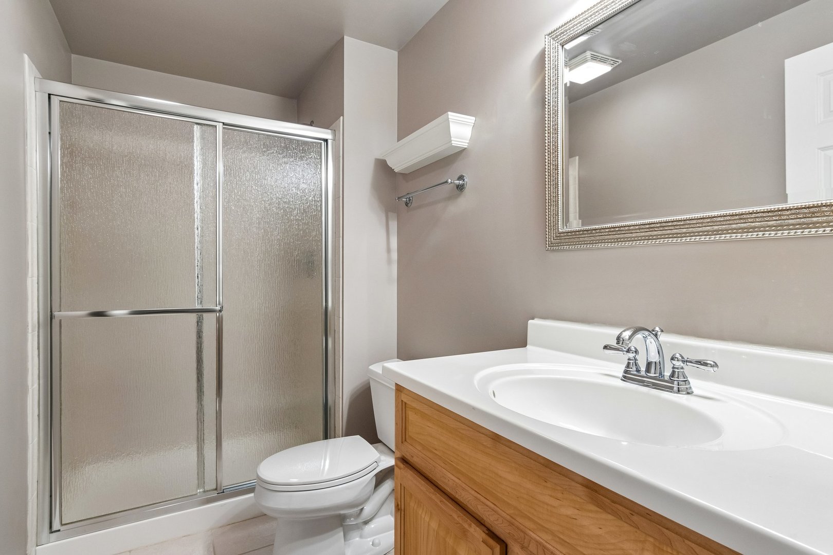 975 W Wilson Street, Palatine, IL 60067