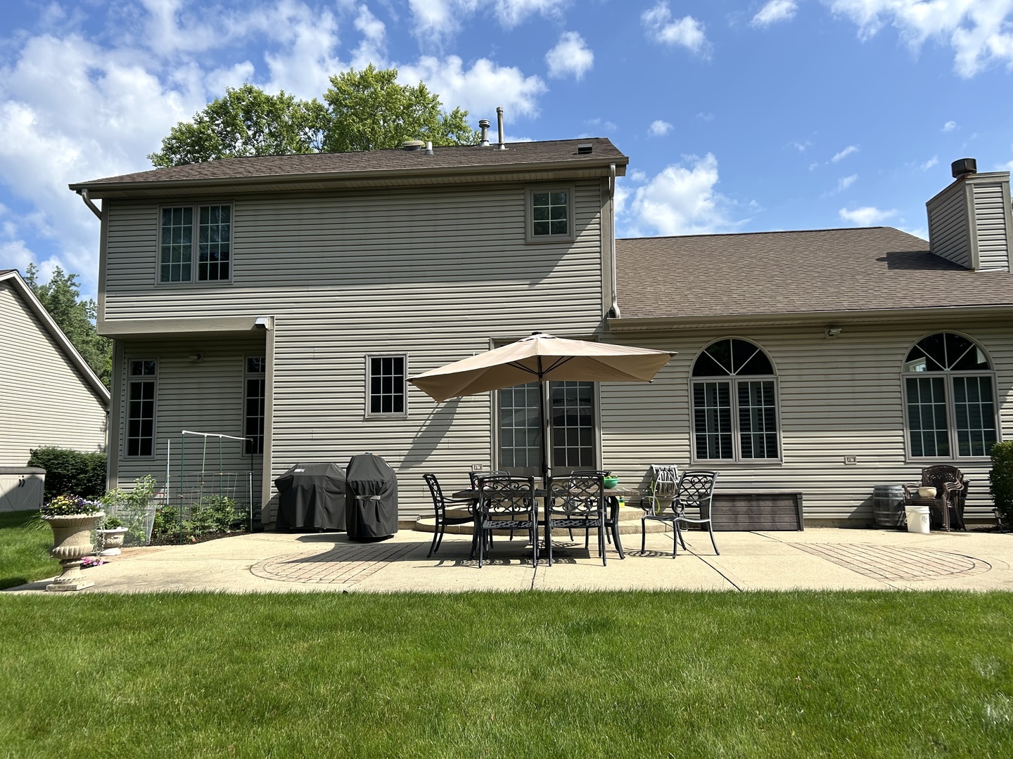 975 W Wilson Street, Palatine, IL 60067