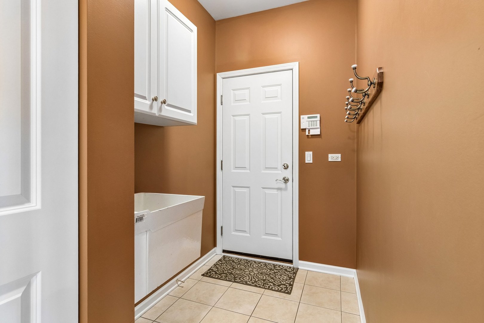 975 W Wilson Street, Palatine, IL 60067