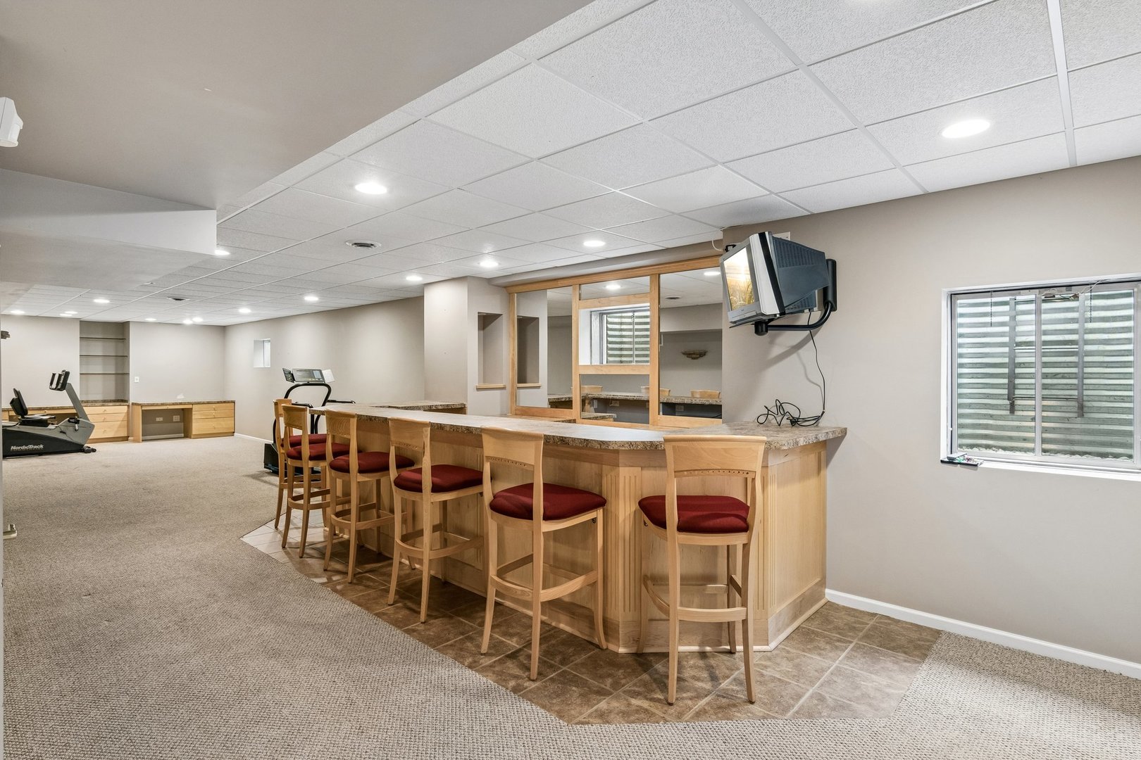 975 W Wilson Street, Palatine, IL 60067