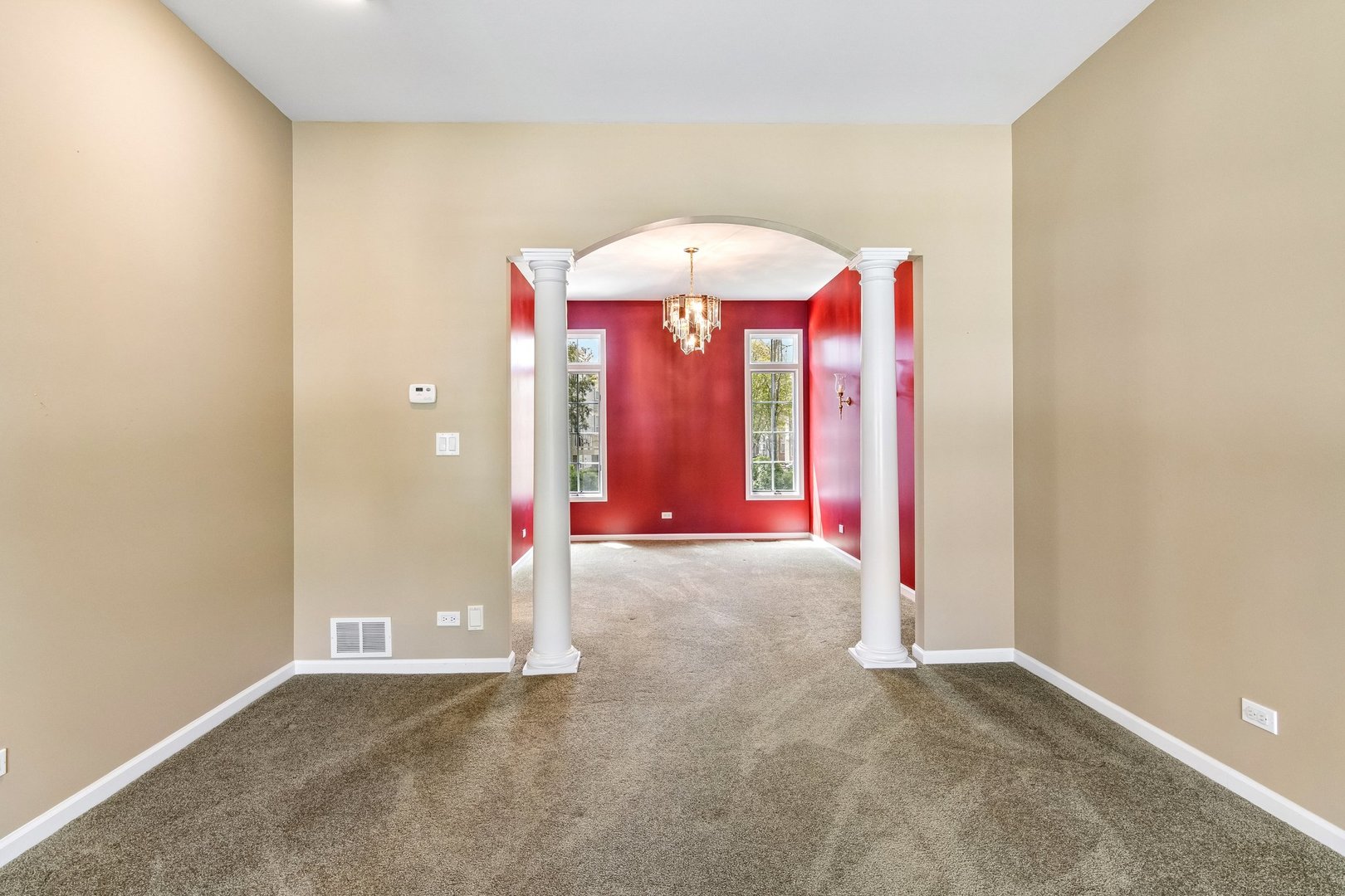 975 W Wilson Street, Palatine, IL 60067