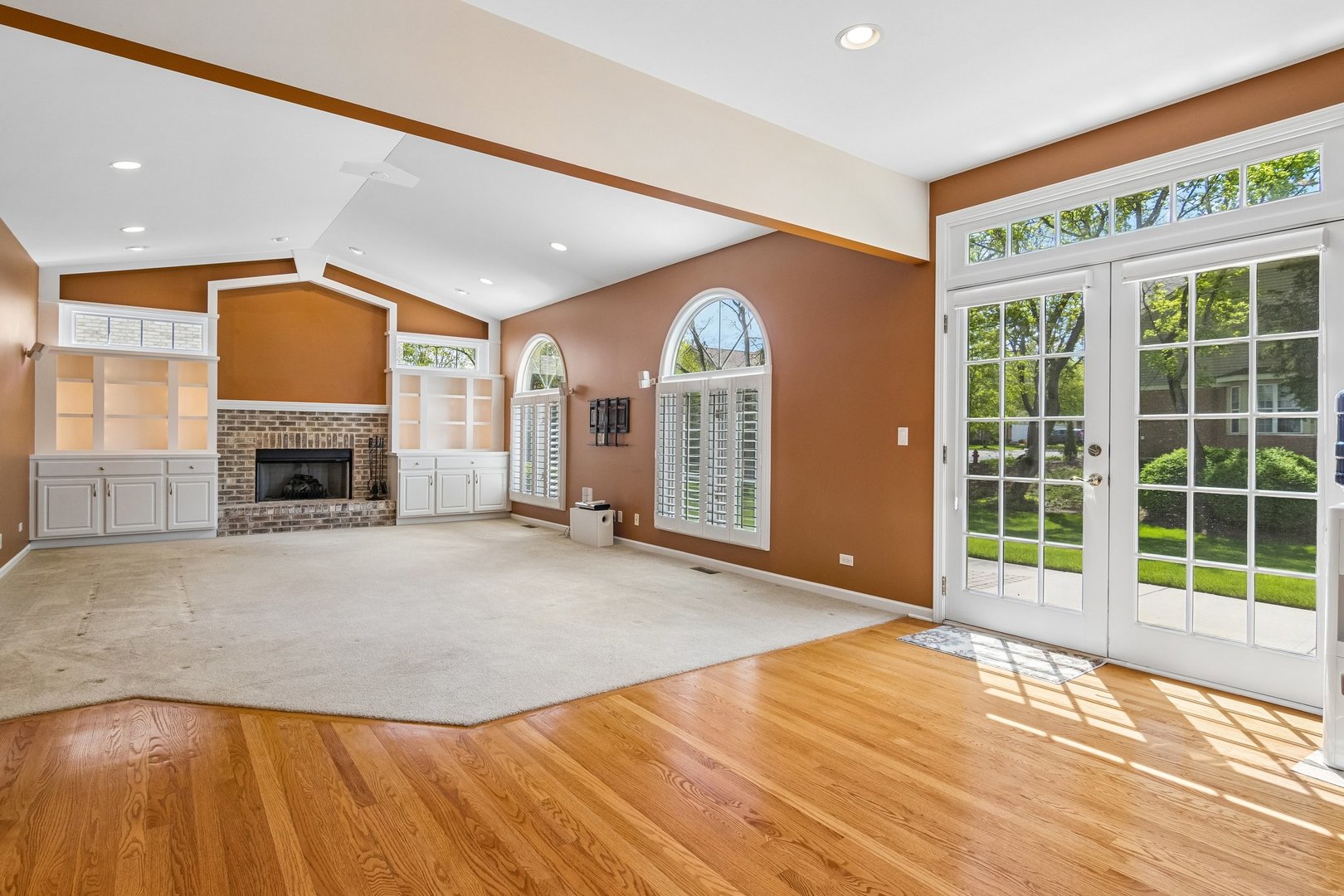975 W Wilson Street, Palatine, IL 60067