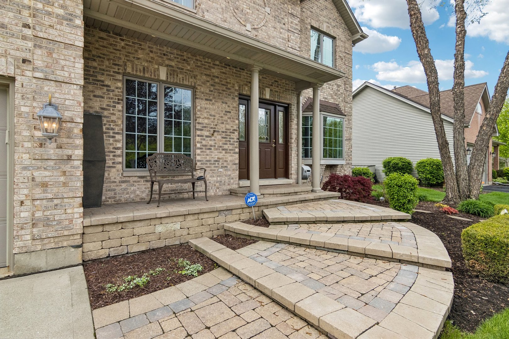 975 W Wilson Street, Palatine, IL 60067