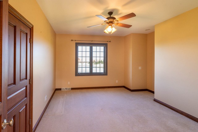 25812 91st Street, Salem, WI 53168