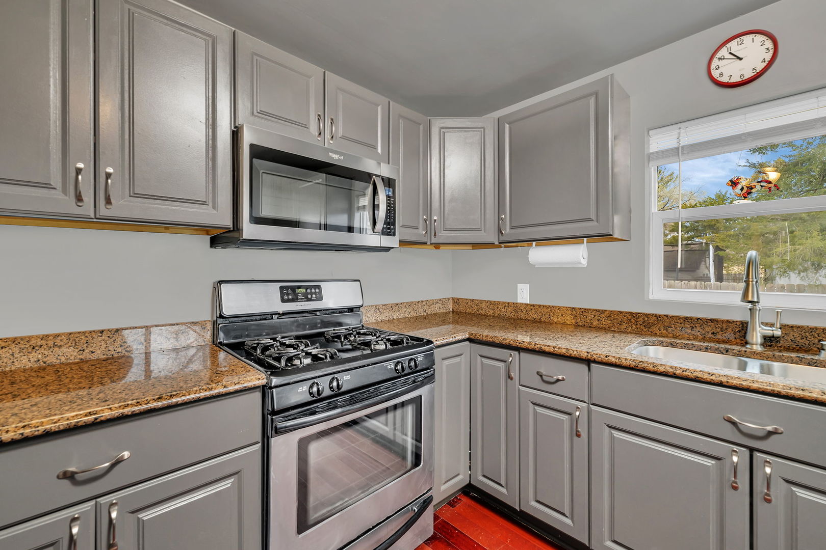 136 Grove Street, Braidwood, IL 60408