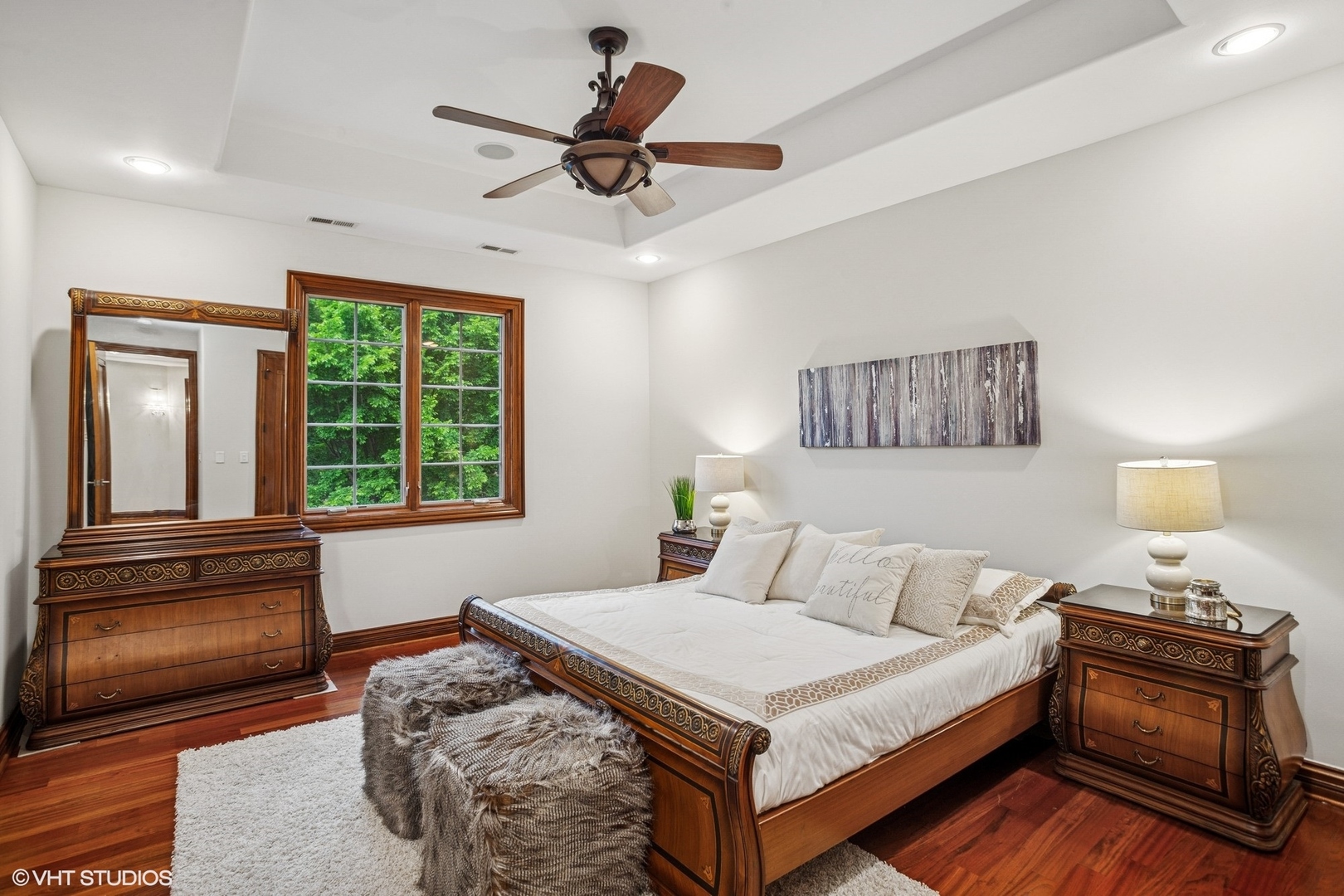 3832 W Chase Avenue, Lincolnwood, IL 60712