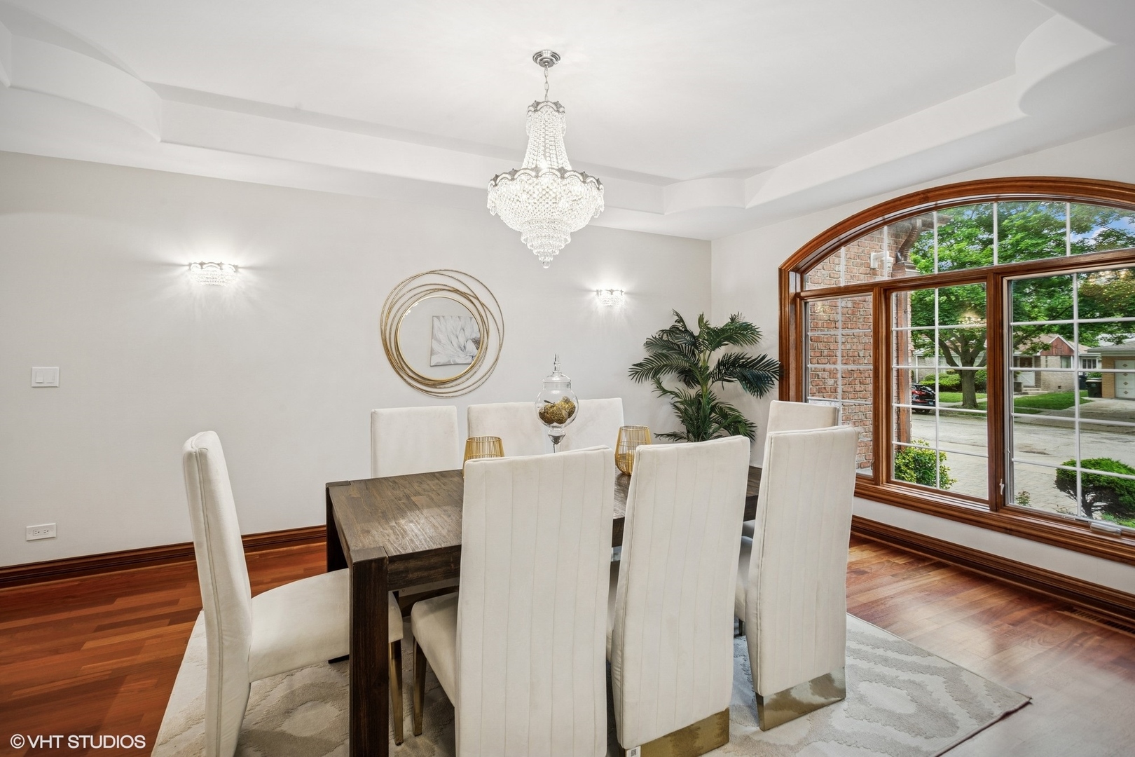 3832 W Chase Avenue, Lincolnwood, IL 60712