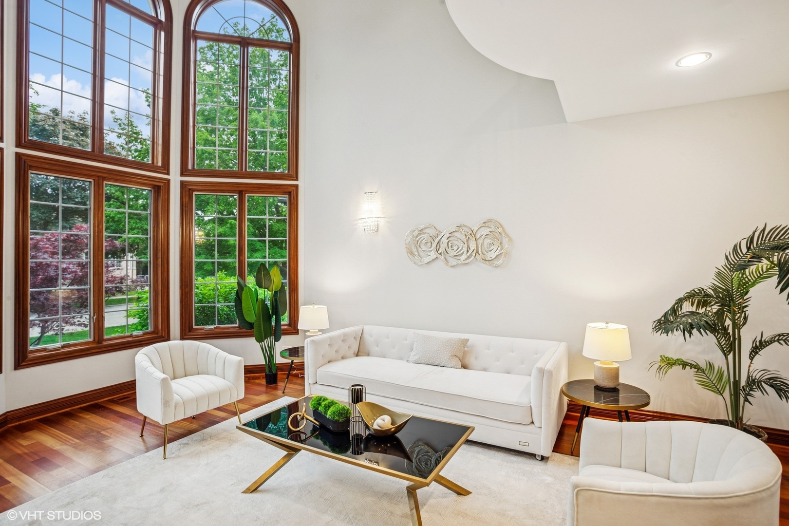 3832 W Chase Avenue, Lincolnwood, IL 60712