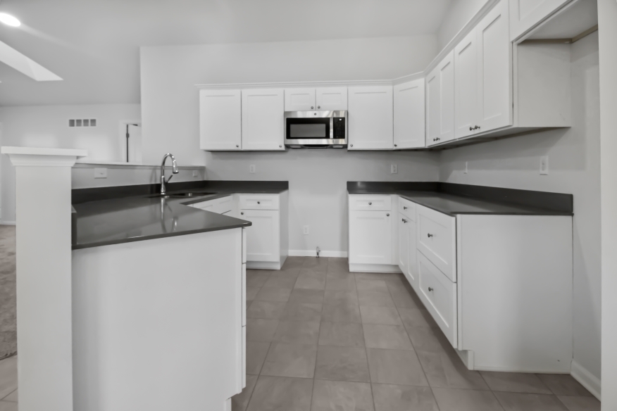 3031 W 82ND Place #B, Merrillville, IN 46410