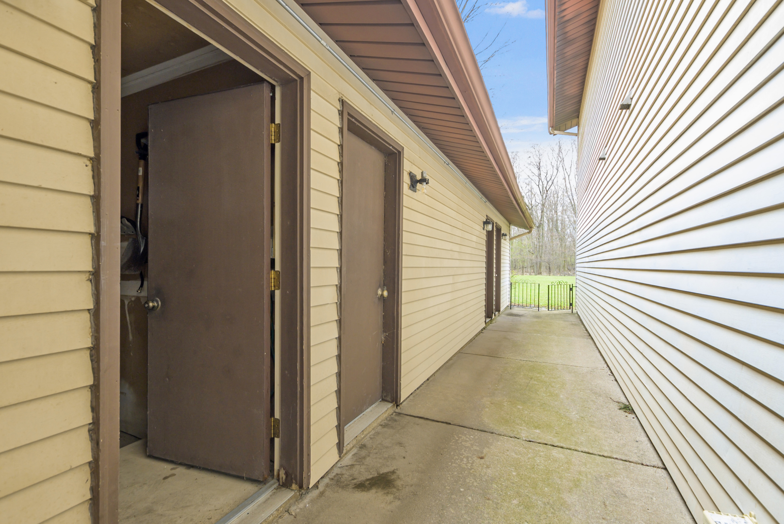 4182 192nd Court #253, Country Club Hills, IL 60478