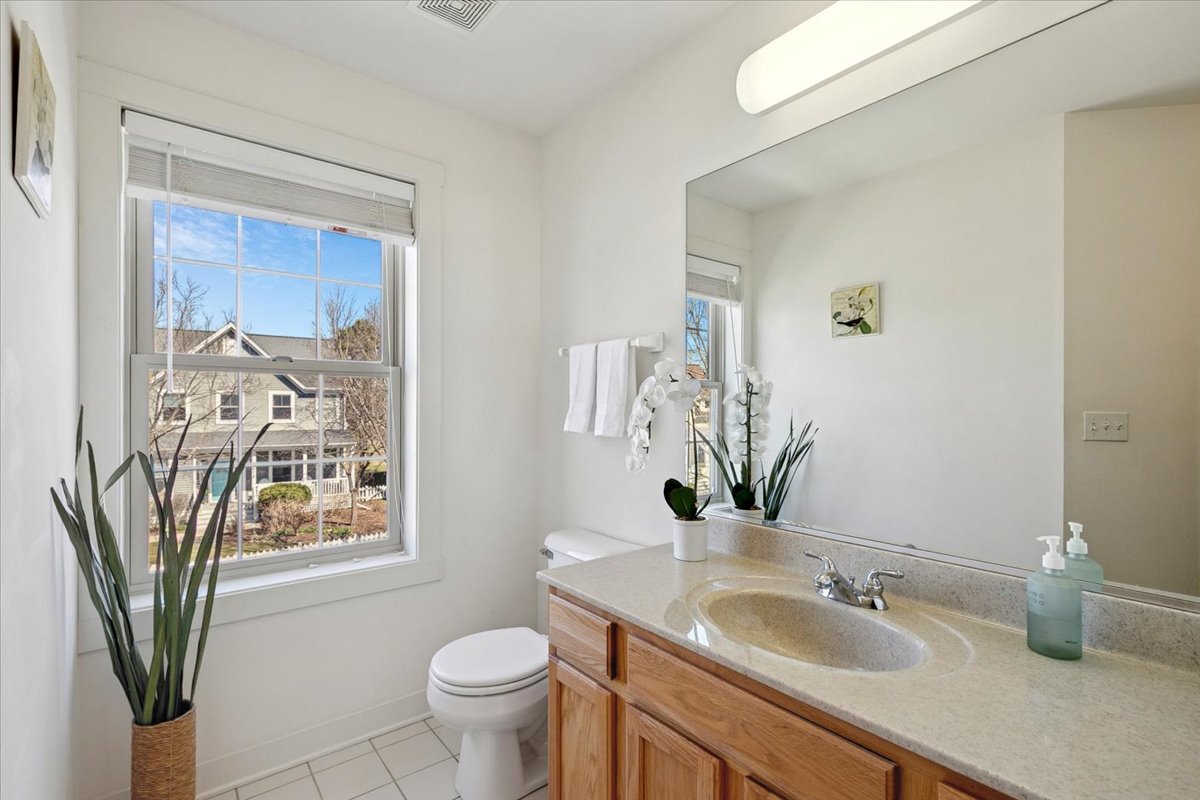 1347 Wild Indigo Road, Grayslake, IL 60030