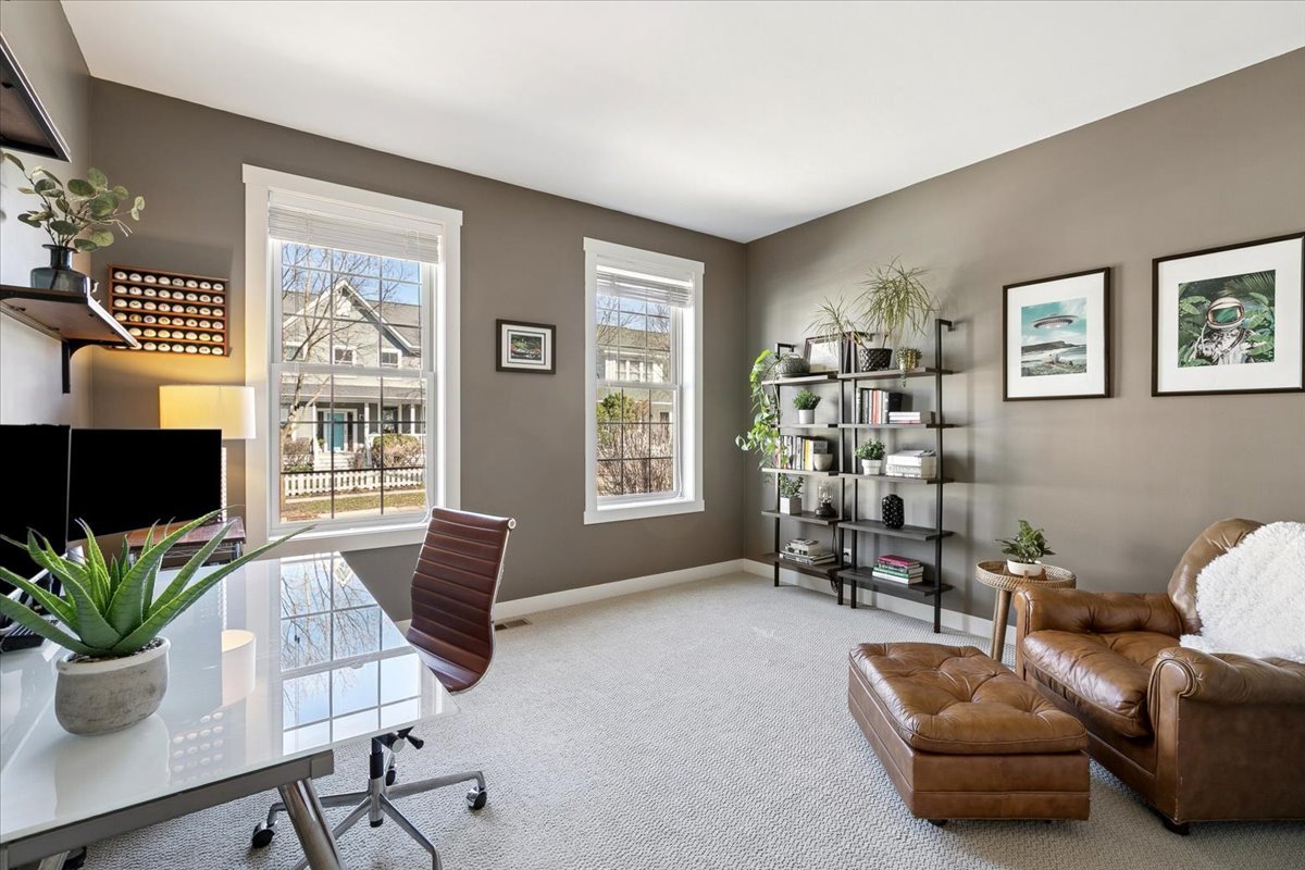 1347 Wild Indigo Road, Grayslake, IL 60030