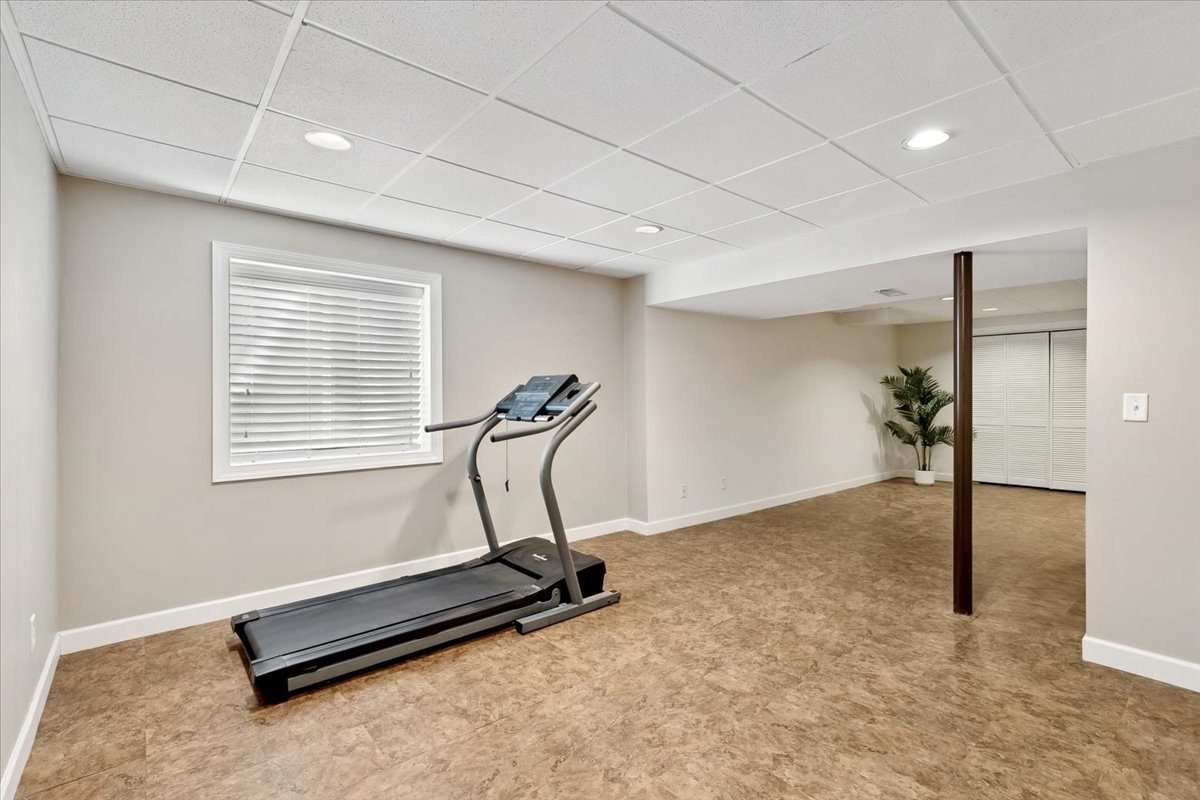 1347 Wild Indigo Road, Grayslake, IL 60030