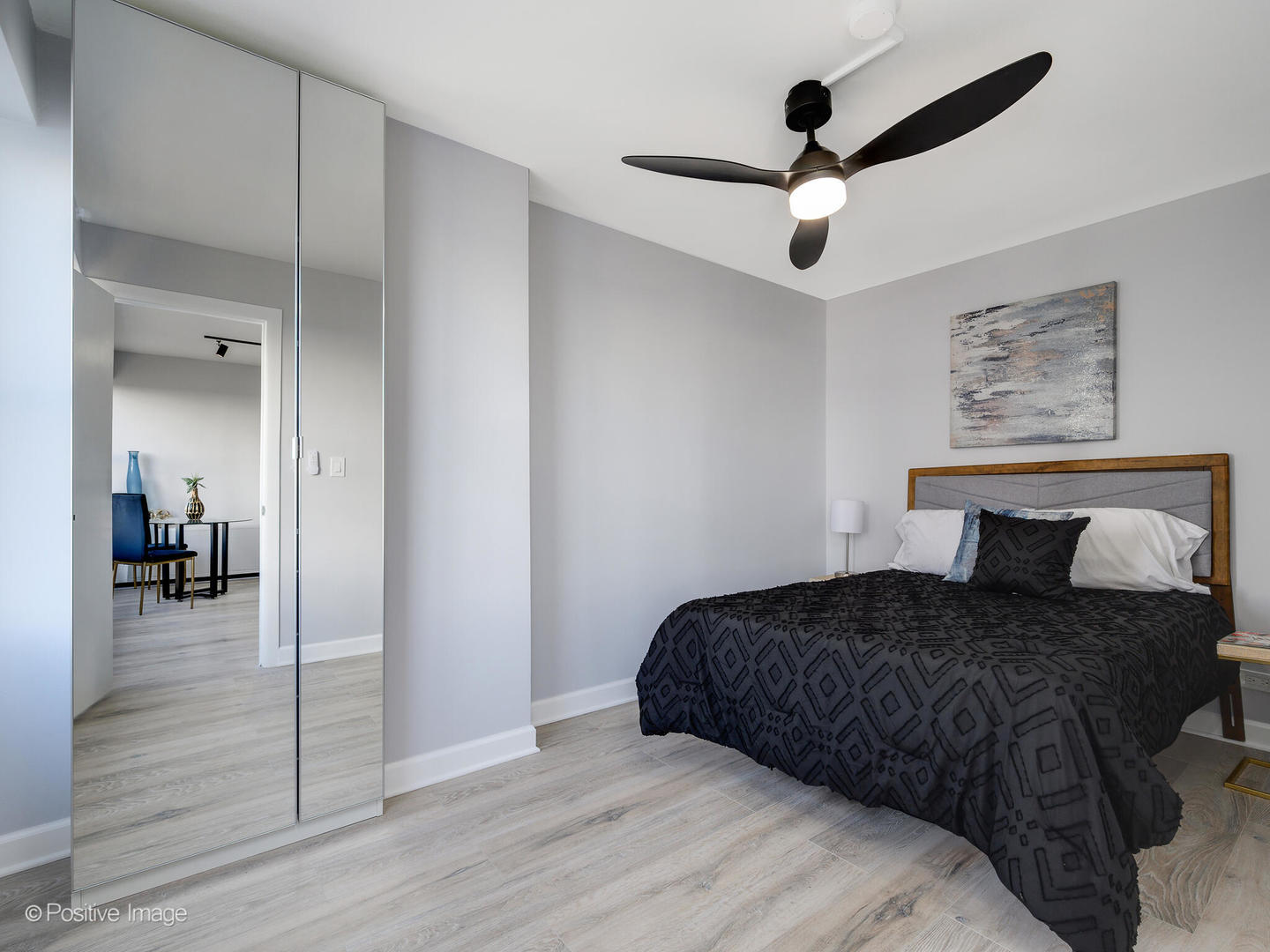 6157 N Sheridan Road #9J, Chicago, IL 60660