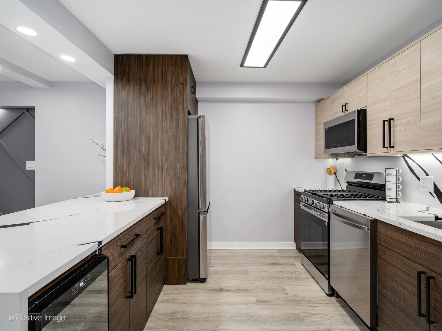 3950 N Lake Shore Drive #724, Chicago, IL 60613