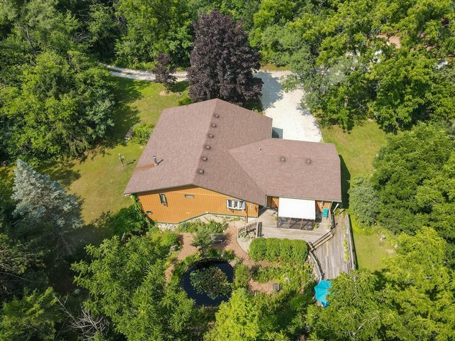 27130 89th Street, Salem, WI 53168