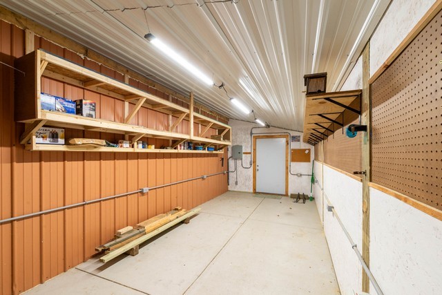 27130 89th Street, Salem, WI 53168