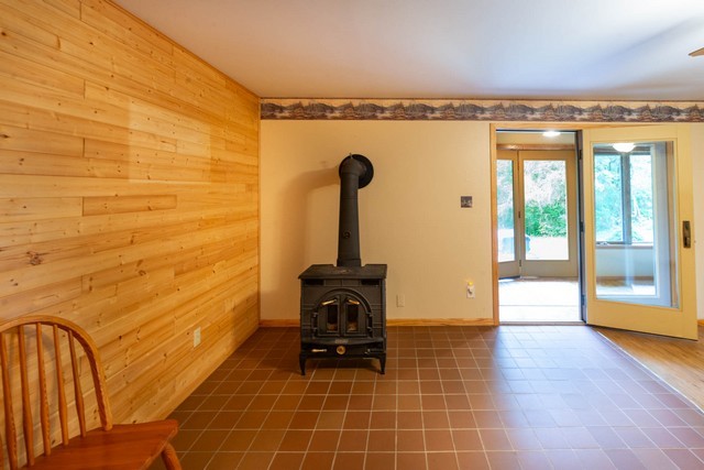 27130 89th Street, Salem, WI 53168