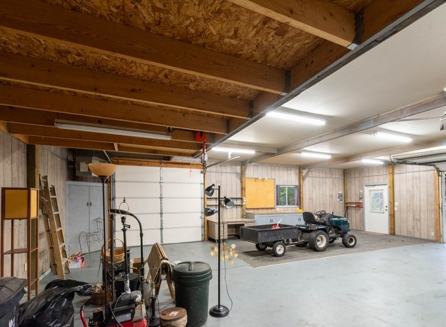 27130 89th Street, Salem, WI 53168