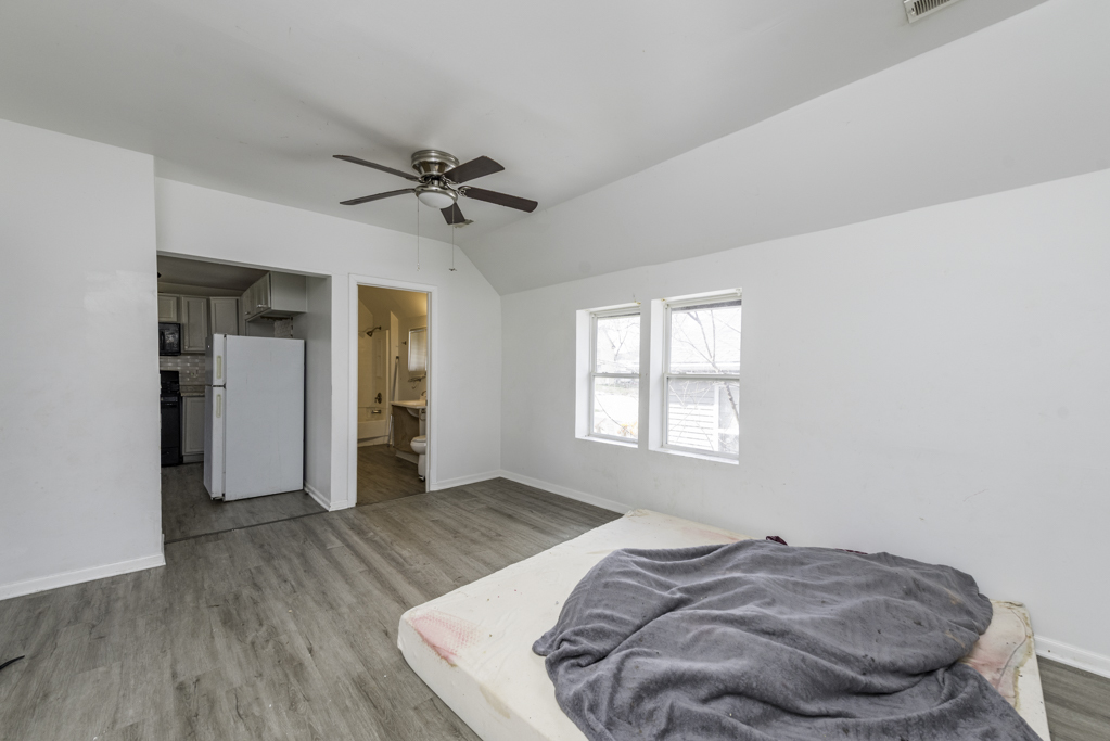 644 Lenox Avenue, Waukegan, IL 60085