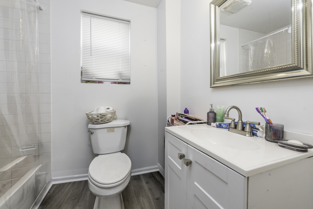 644 Lenox Avenue, Waukegan, IL 60085